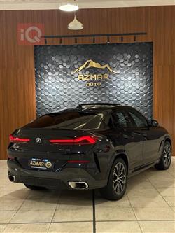 بی ئێم دەبڵیو X6